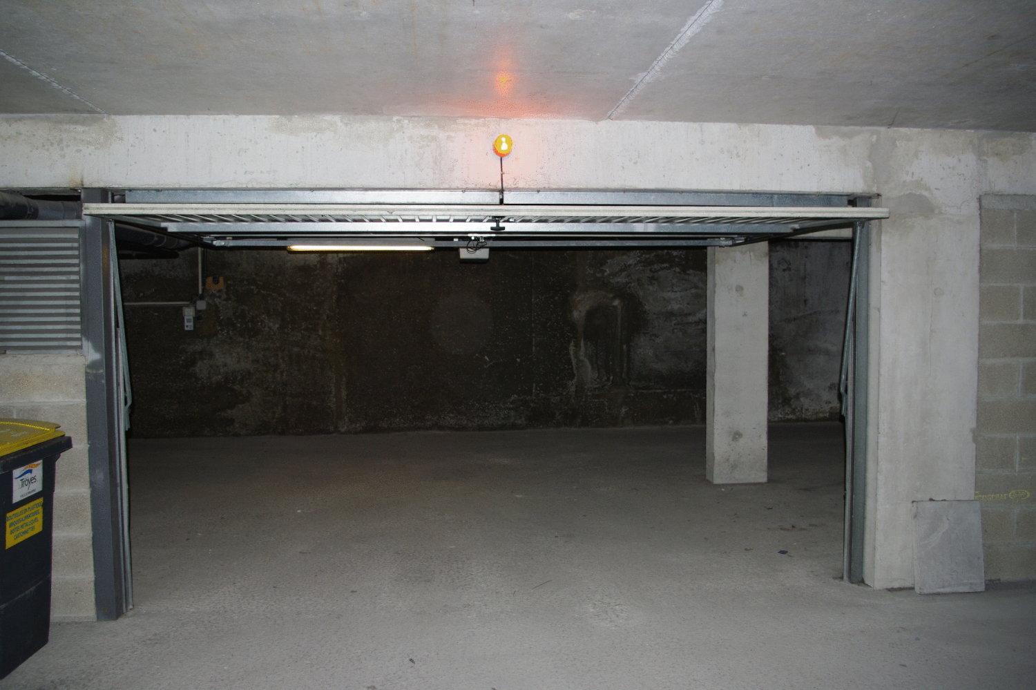 Hotel De La Gare Troyes Centre Bagian luar foto